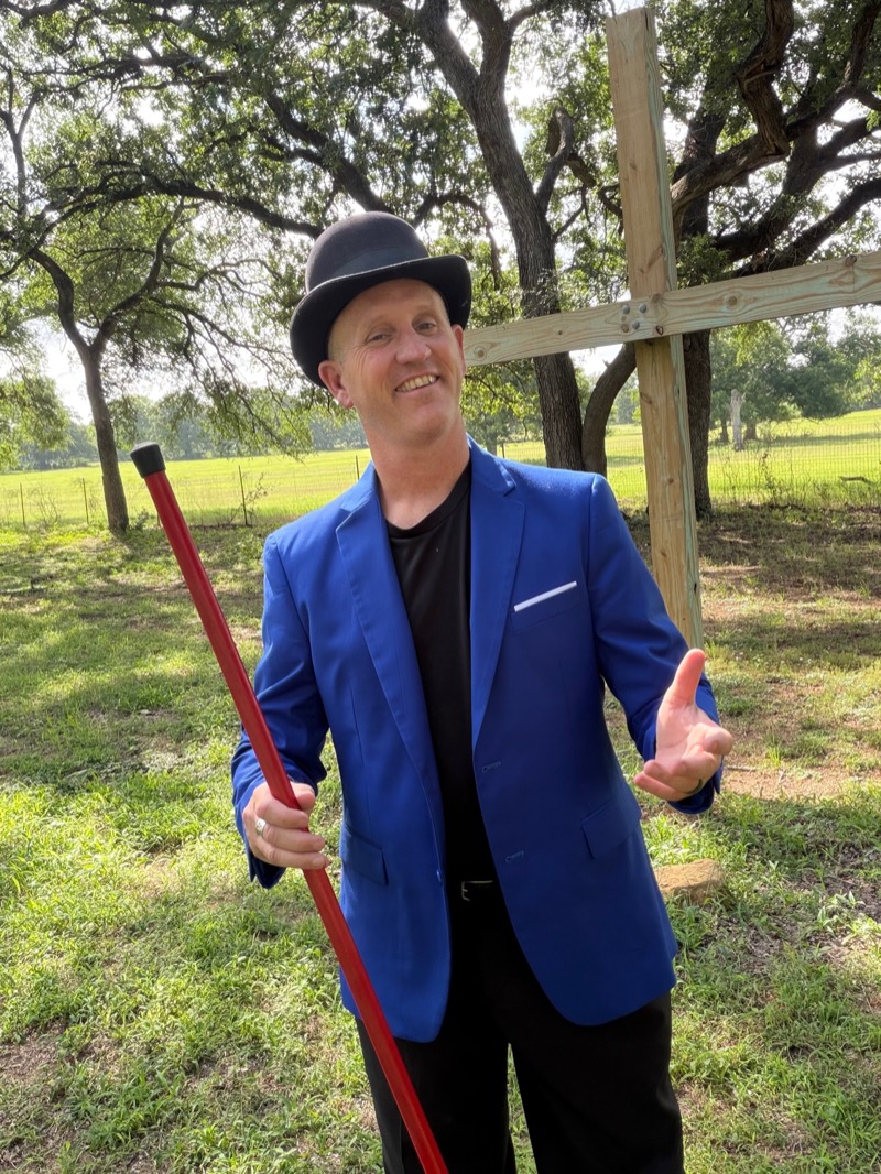 Darren Smith, Christian comedian and magician
